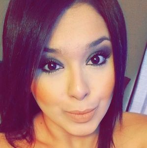 Meet your Posher, Lindsey